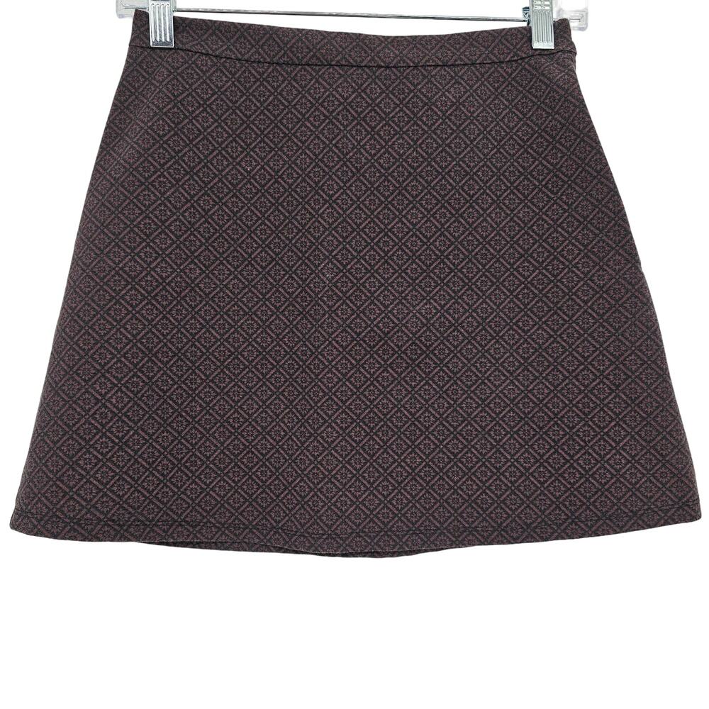 Urban Outfitters Cooperative Womans size 2 Cleo Purple/Black Floral Mini Skirt